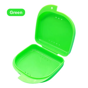 green dental aligner case