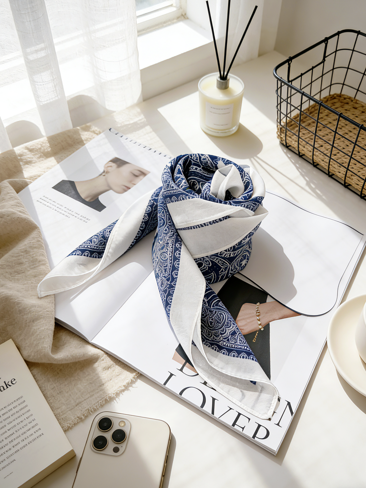 Women's Scarf, Silk-like, 27.6 x 27.6 inches (70 x 70 cm), Neckerchief, Square, Bandana, Elegant, Comm